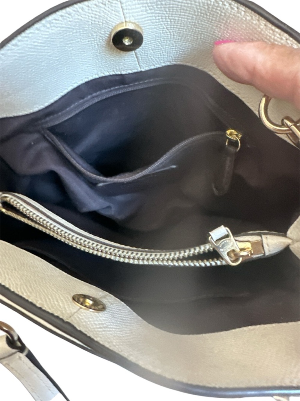 Coach Cream Pebbled Leather Satchel /Crossbody with Gold Hardware - Picture 6 of 6